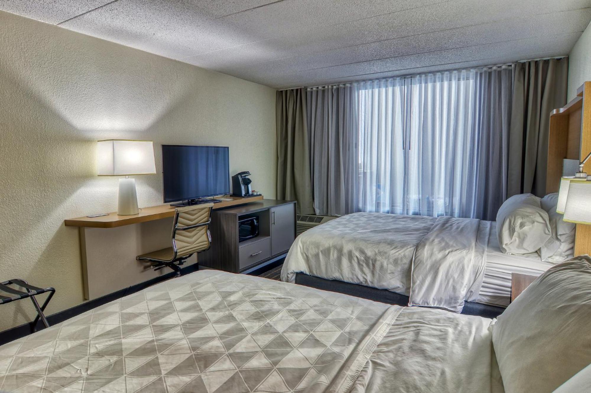 Holiday Inn Detroit Lakes Extérieur photo